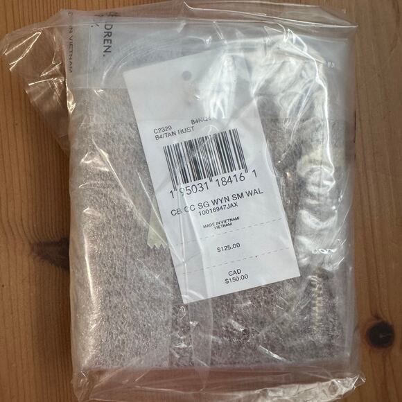 NWT ❤️ Coach Wyn Small Wallet In Colorblock Signature Canvas - Picture 6 of 10